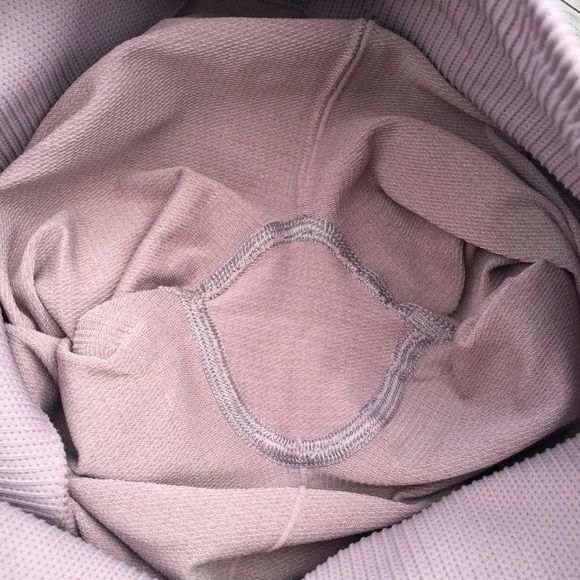 Rare Lululemon Awakening Crop Taryn Toomey Size 4 - Picture 10 of 11